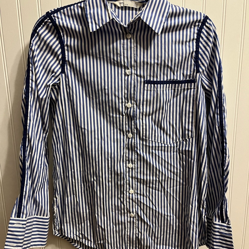 Zara Navy and White Striped Casual Shirt